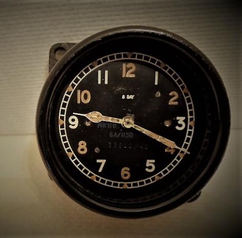 WW2 R.A.F. Cockpit 8 Day Clock 1941