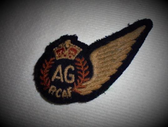 WWII R.C.A.F English made Air Gunners brevet
